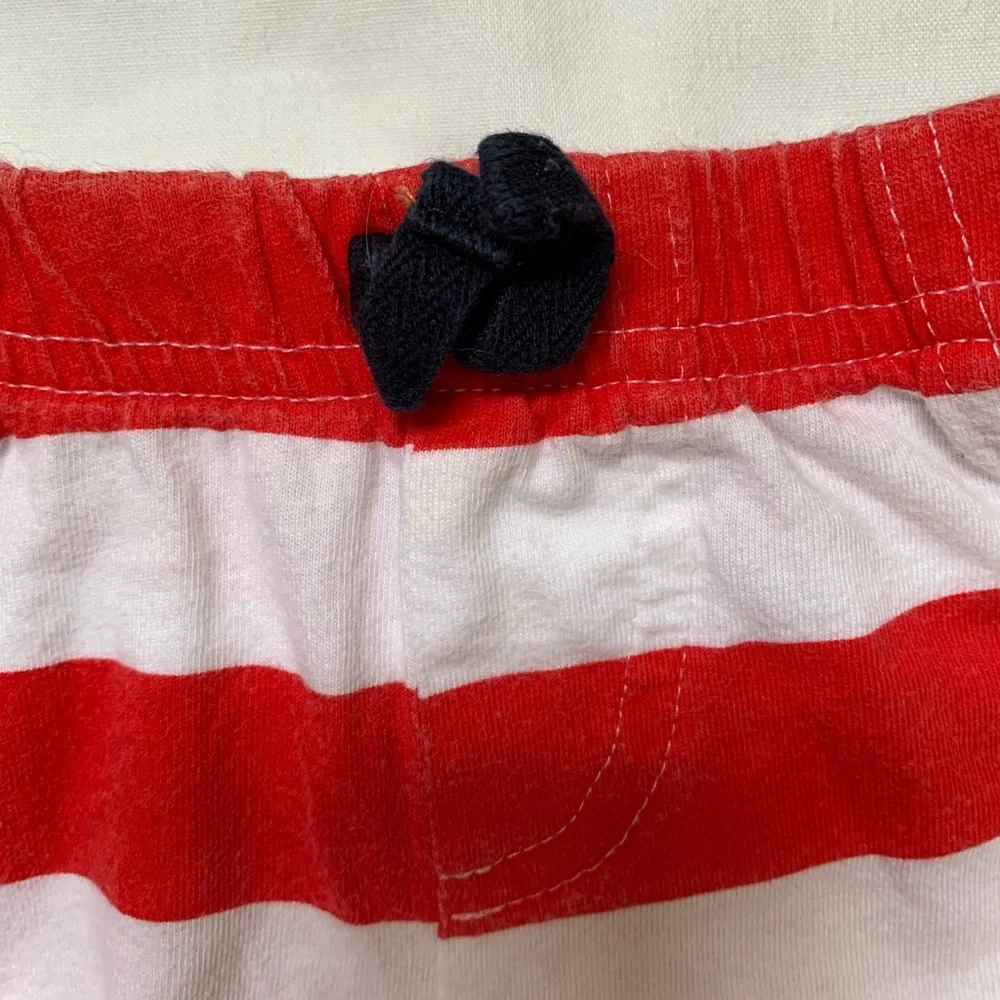 The Children’s Place 3-6 month summer set - 3 shorts and a onesie